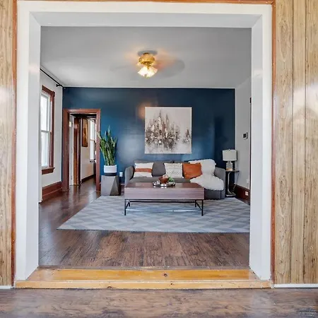 5 Bedrooms Ac Designer Island Paradise Getaway
